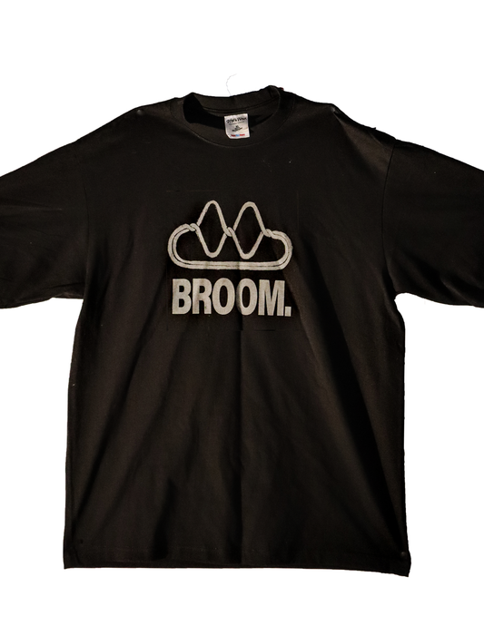 BROOM x LOOSE TEETH